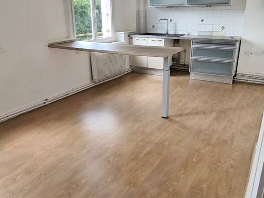 Immeuble à vendre 273 000 € 360 m² Panazol 87350