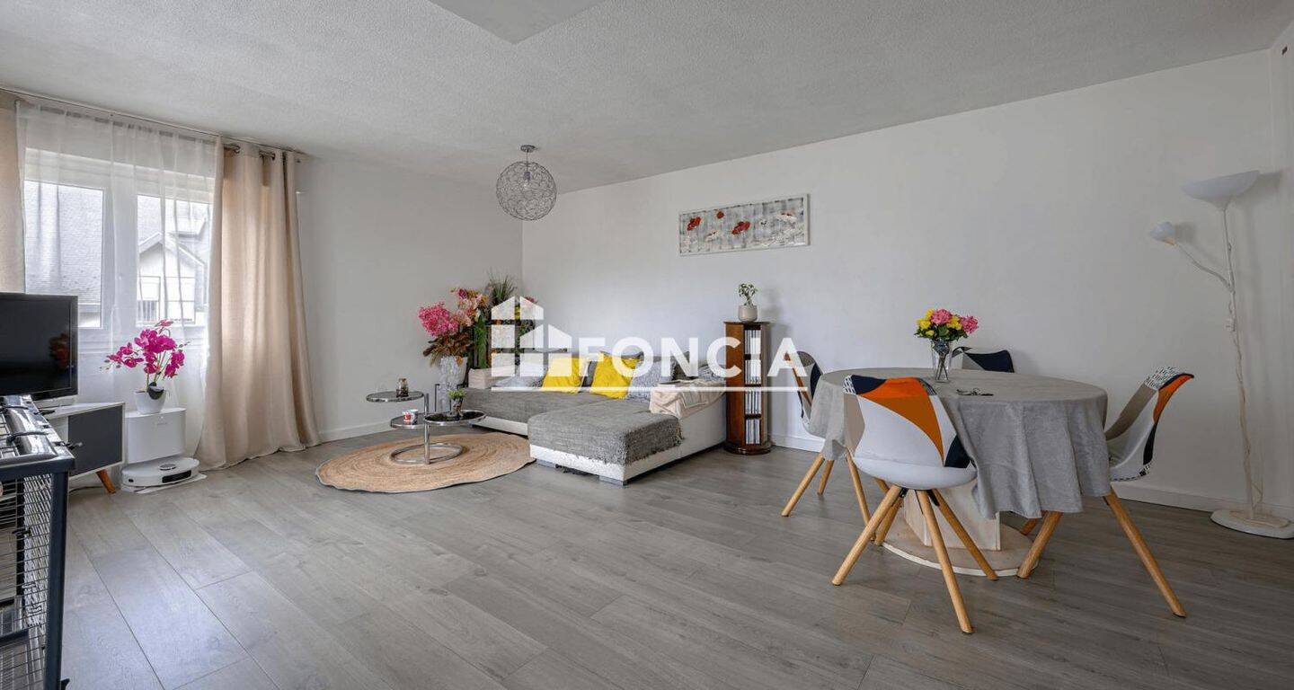 Appartement 4 pièces 85 m² · à La Motte-Servolex · 85 m² · 300 000 €