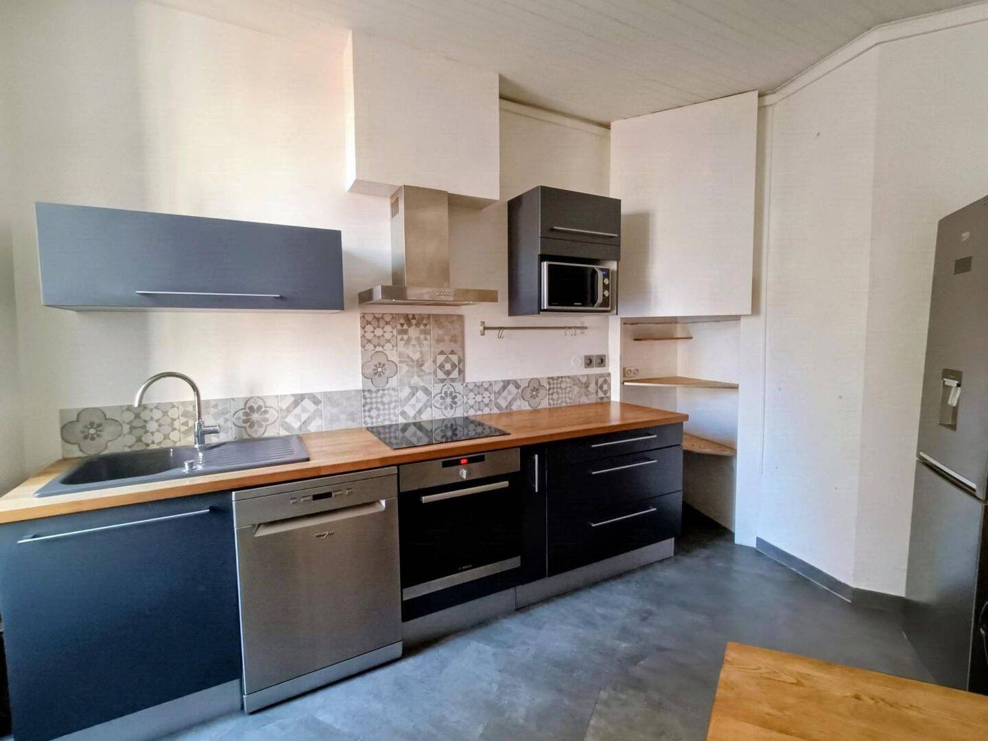 Appartement 3 pièces 61 m² · à Lyon 7ème Arrondissement · 61 m² · 1 080 €