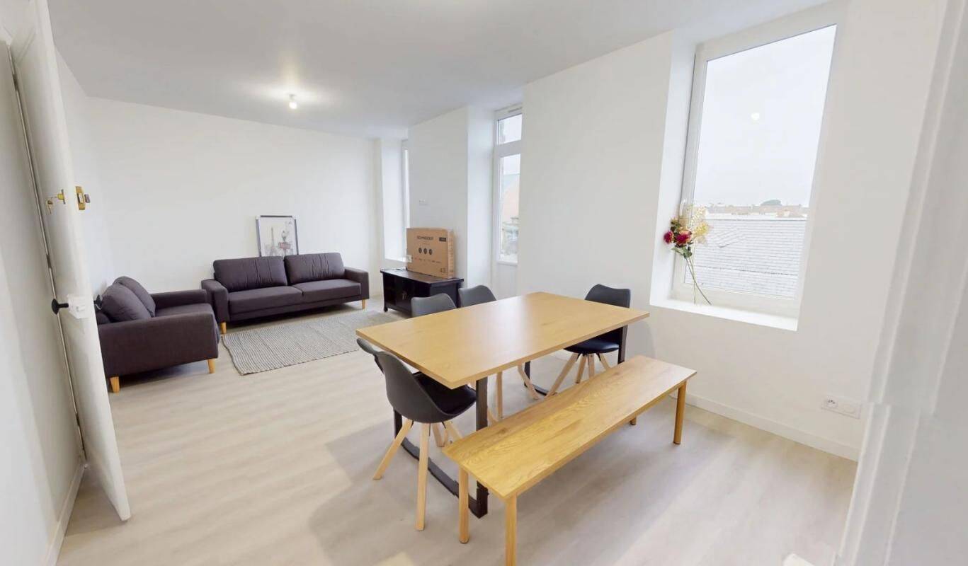 Colocation à louer - Cherbourg-en-Cotentin - 450 € - 2 pièces, 1 chambre · 450 €