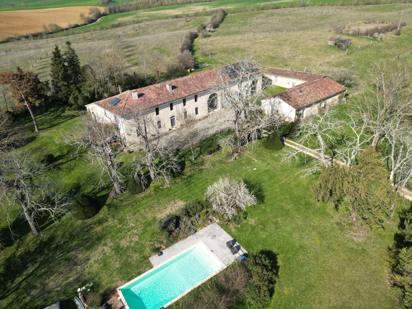 Maison 13 pièces 685 m² · à Auch · 685 m² · 1 050 000 €