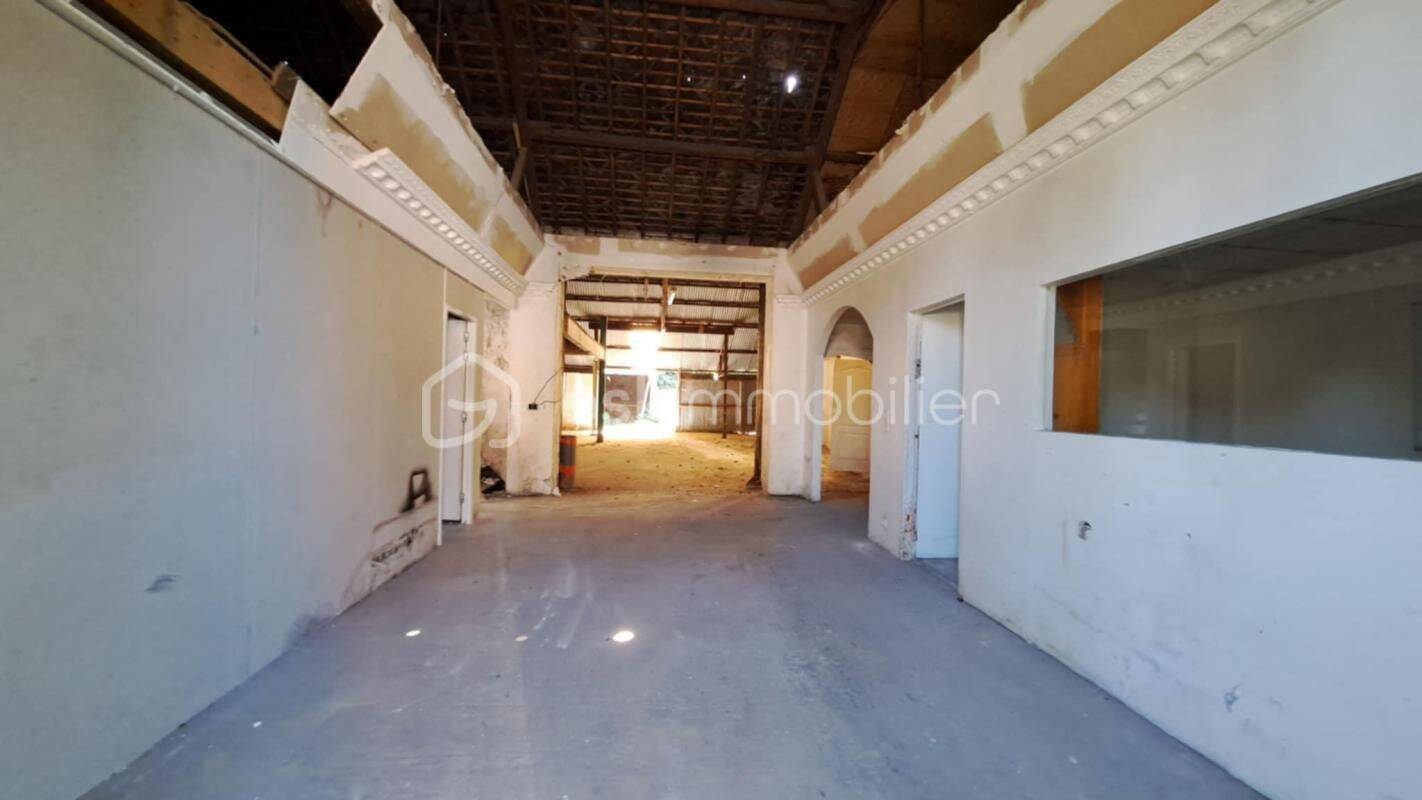 Maison 3 pièces 212 m² · à Châteaubriant · 212,3 m² · 105 000 €