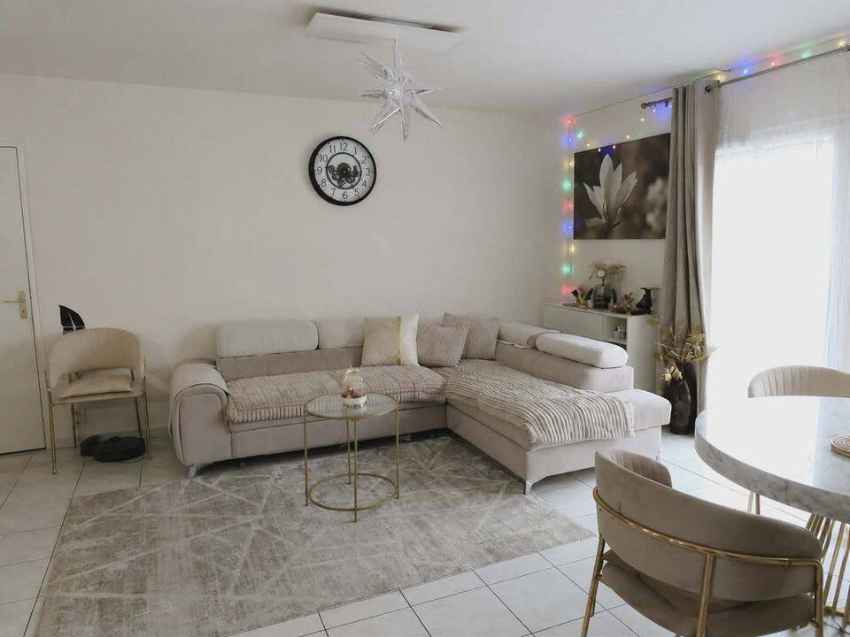 Appartement 4 pièces 77 m² · à Montigny-le-Bretonneux · 77 m² · 1 550 €