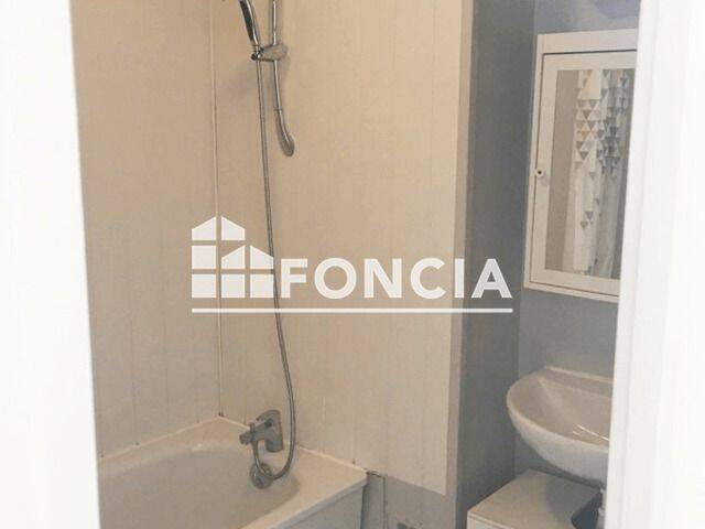 Appartement 4 pièces 72 m² · à La Madeleine · 72,3 m² · 840 €