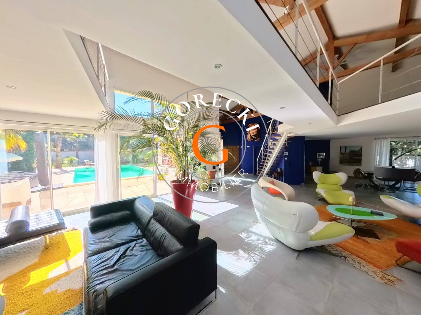 Maison 9 pièces 330 m² · à Uzès · 330 m² · 995 000 €