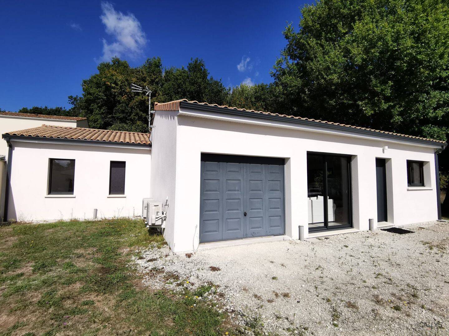 Maison 4 pièces 98 m² · à Médis · 98 m² · 393 000 €