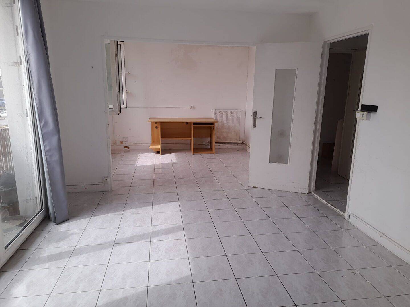 Appartement 4 pièces 71 m² · à Besançon · 70,9 m² · 120 000 €