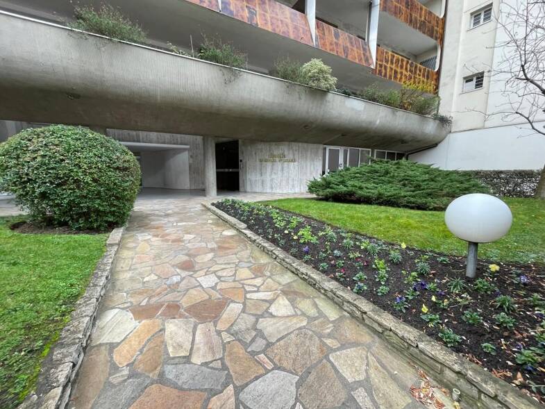 Espace bureau à vendre 472 875 € 73 m² de bureaux La Varenne Saint-Maur-des-Fossés 94210