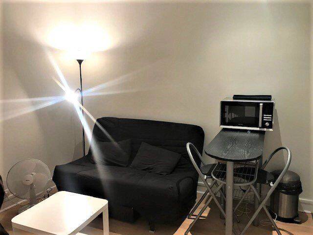 Appartement 1 pièce 14 m² · à Neuilly-sur-Seine · 14 m² · 600 €/mois