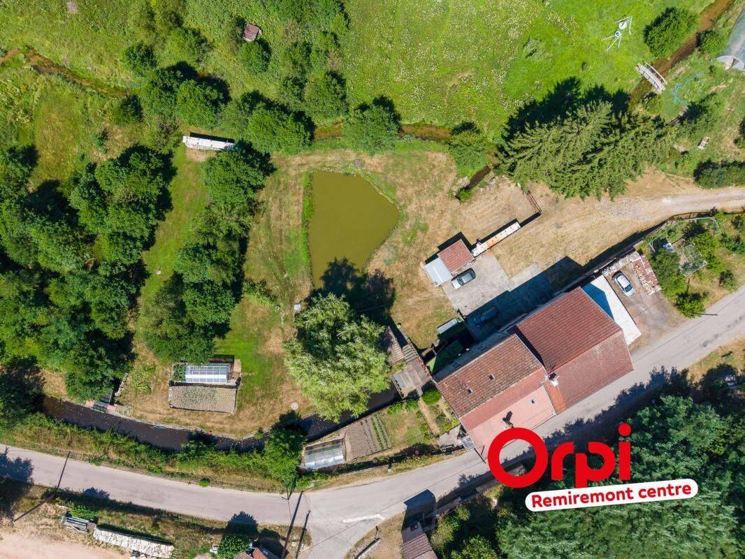 Maison 5 pièces 170 m² · à Hadol · 170 m² · 285 000 €