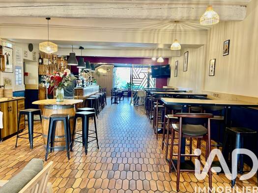 Maison à vendre 376 000 € 9 pièces 4 chambres 190 m² 246 m² de terrain Montolieu 11170