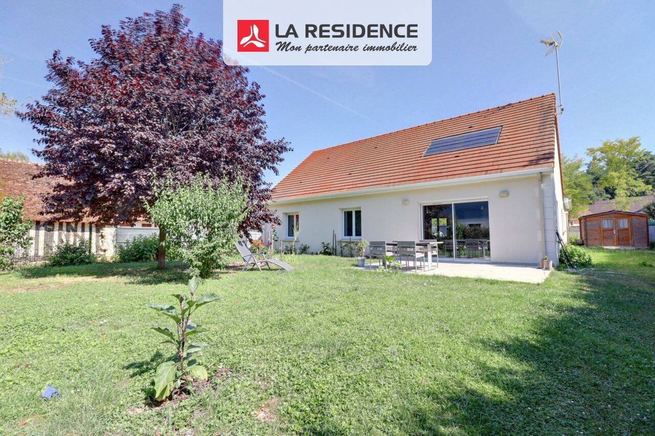 Maison 5 pièces 104 m² · à Mont-près-Chambord · 104 m² · 265 950 €