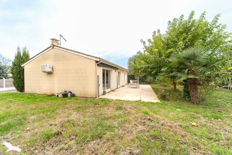 Maison 4 pièces 73 m² · à Bourg · 73 m² · 240 000 €