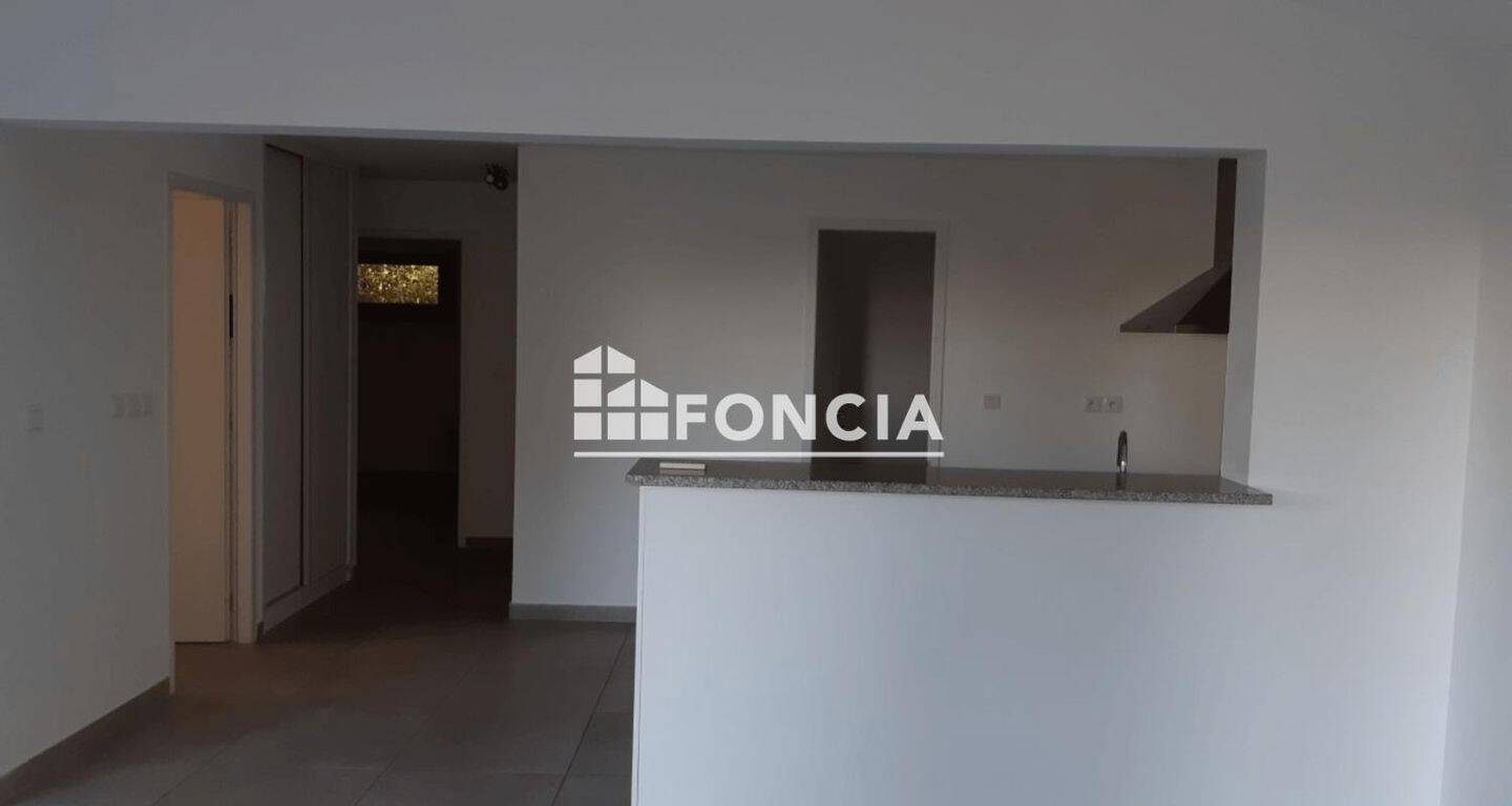 Maison 3 pièces 81 m² · à Aix-en-Provence · 80,6 m² · 1 494 €/mois