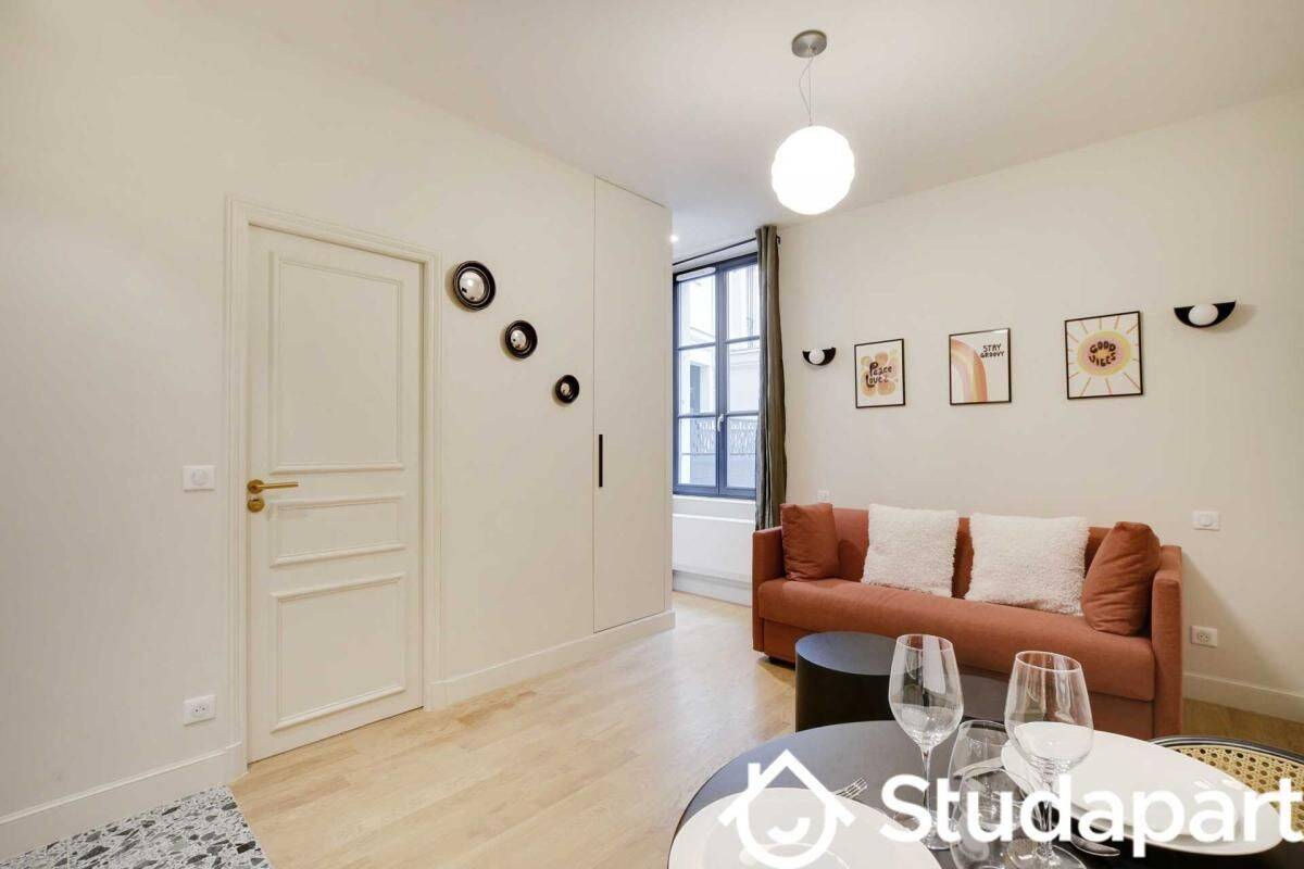 Appartement 1 pièce 19 m² · à Paris 6ème Arrondissement · 19 m² · 1 800 €/mois