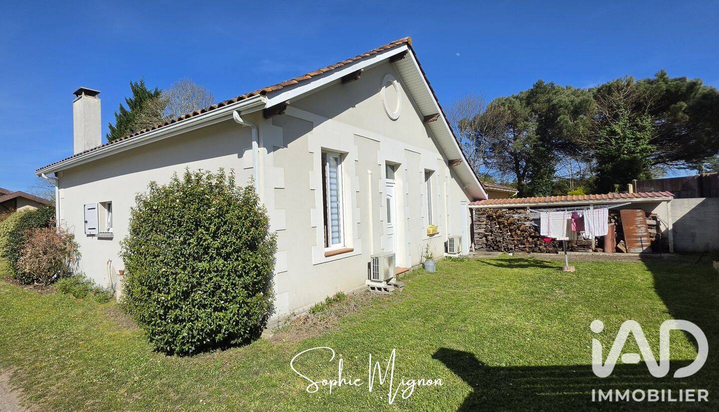 Maison 3 pièces 85 m² · à Ychoux · 85 m² · 220 000 €