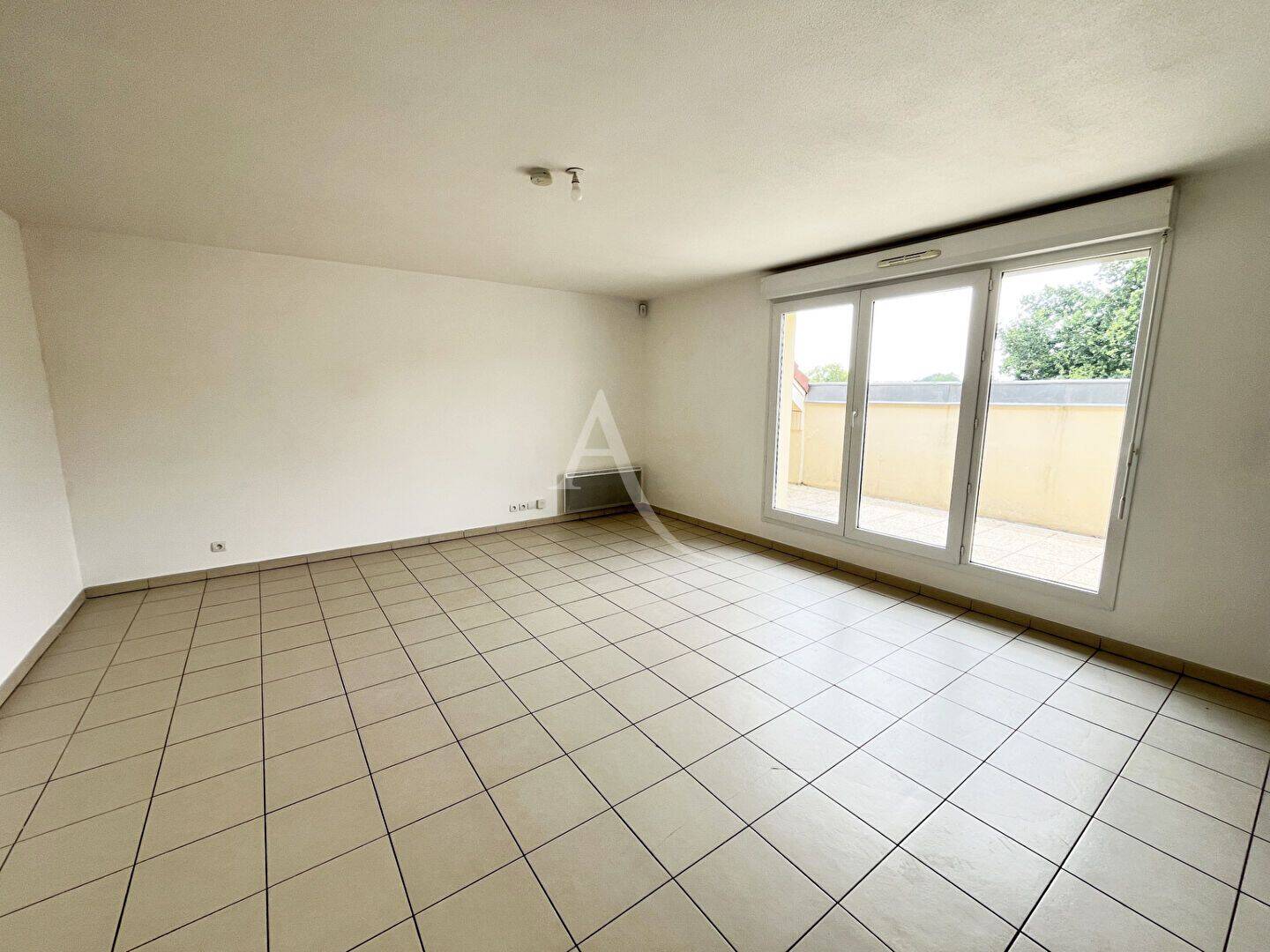 Appartement 4 pièces 81 m² · à Dourdan · 81 m² · 234 500 €