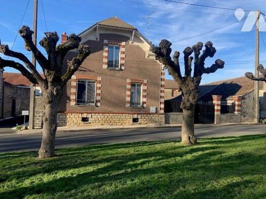 Maison à vendre 145 000 € 6 pièces 3 chambres 112 m² 264 m² de terrain Aufferville 77570