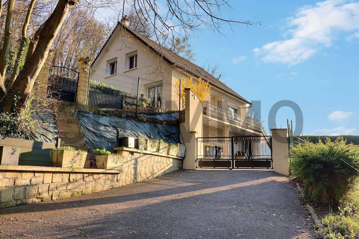 Maison 6 pièces 161 m² · à Verneuil-en-Halatte · 161 m² · 344 000 €