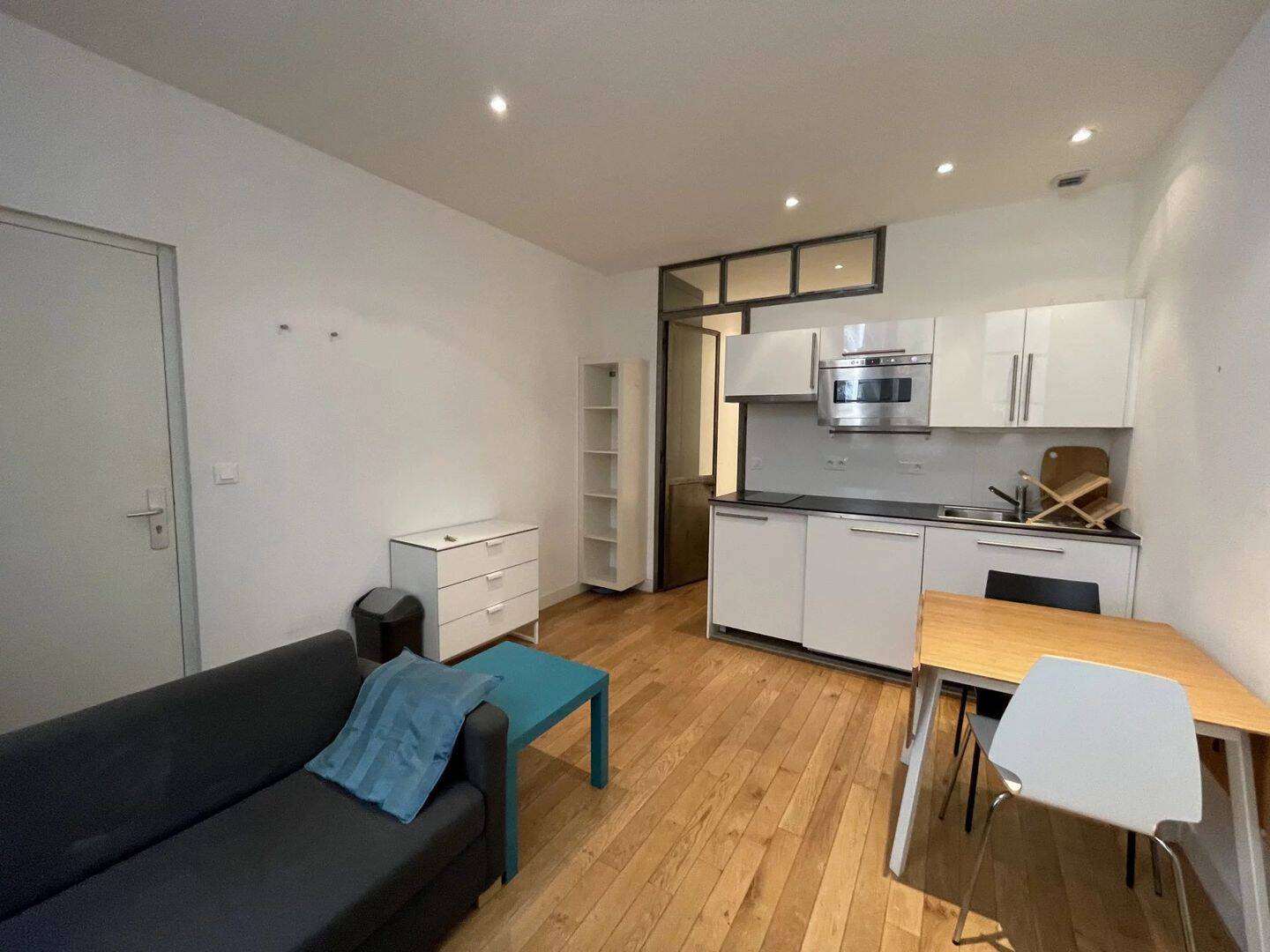 Appartement 1 pièce 24 m² · à Lyon 2ème Arrondissement · 24 m² · 706 €