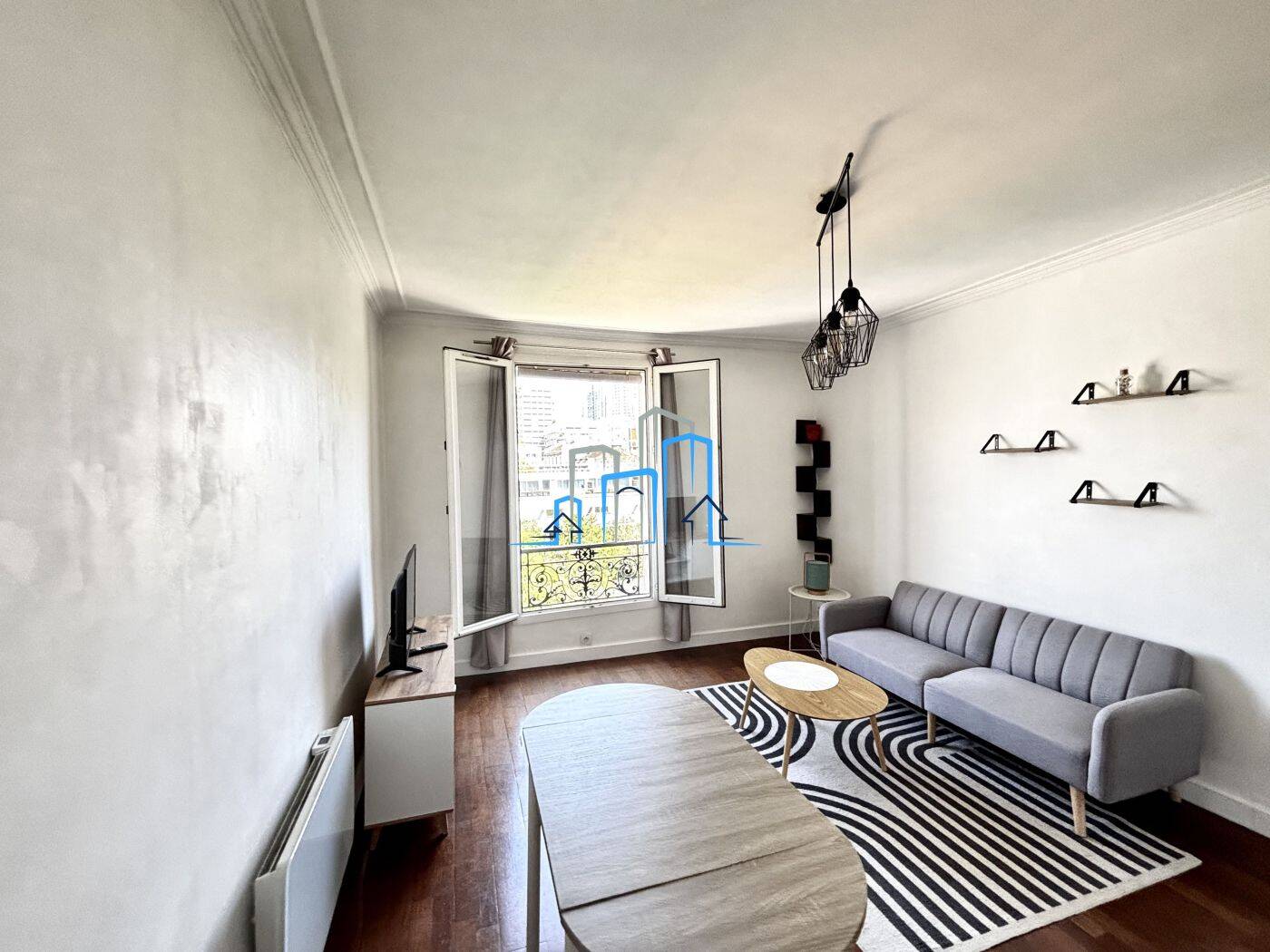 Appartement 2 pièces 43 m² · à Paris 19ème Arrondissement · 43 m² · 355 000 €