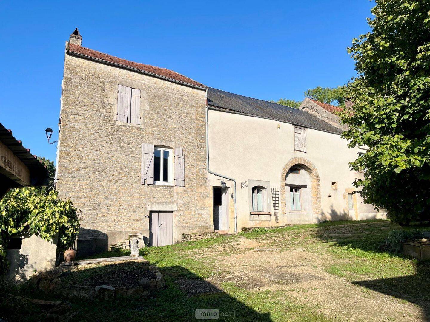 Maison 4 pièces 138 m² · à Saint-Père · 138 m² · 69 500 €