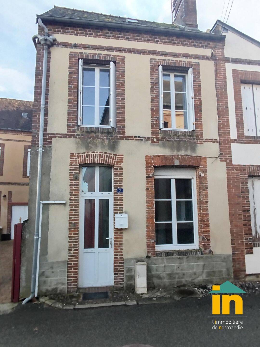 Maison 3 pièces 41 m² · à Moulins-la-Marche · 41 m² · 35 000 €