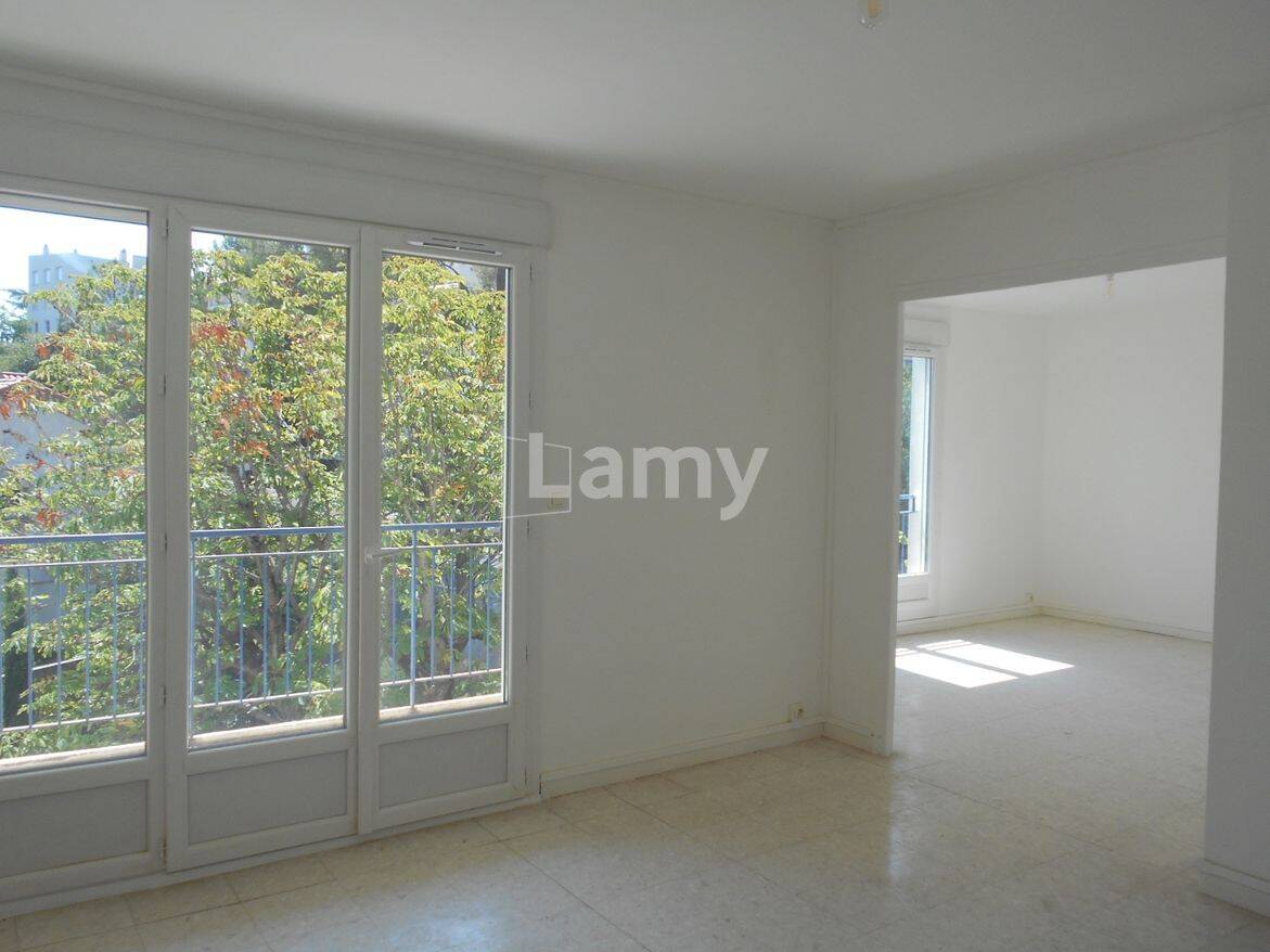 Appartement 4 pièces 75 m² · à Nîmes · 75,3 m² · 840 €/mois