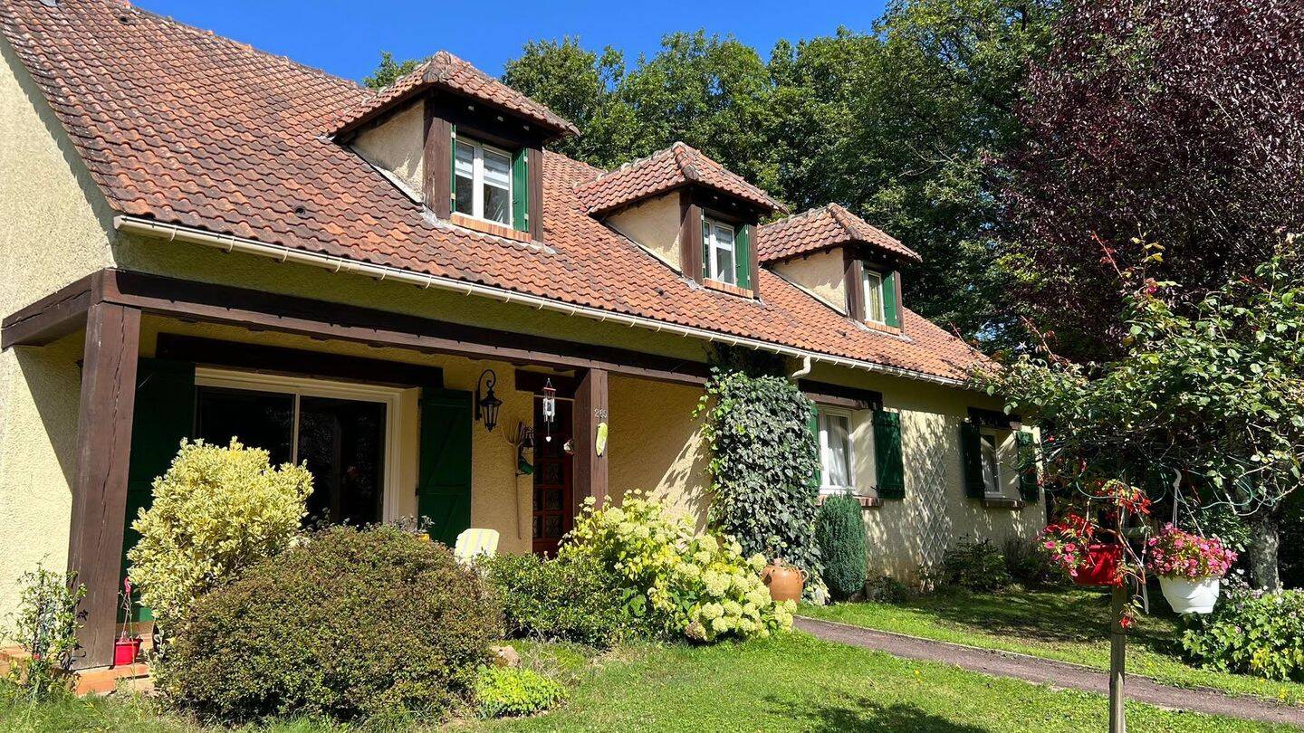 Maison 7 pièces 203 m² · à Saint-Hilaire-les-Andrésis · 203 m² · 315 000 €