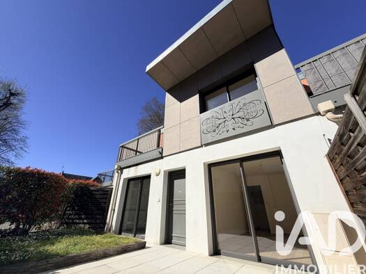 Maison de ville à vendre 416 500 € 4 pièces 3 chambres 97 m² 1 885 m² de terrain Grammont Tours 37000