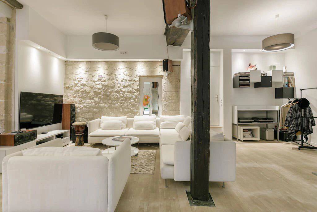 Appartement 2 pièces 93 m² · à Paris 4ème Arrondissement · 93 m² · 940 000 €