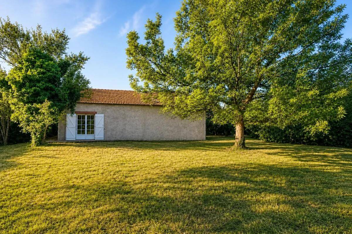 Maison 5 pièces 114 m² · à Villeneuve-sur-Yonne · 114 m² · 200 000 €