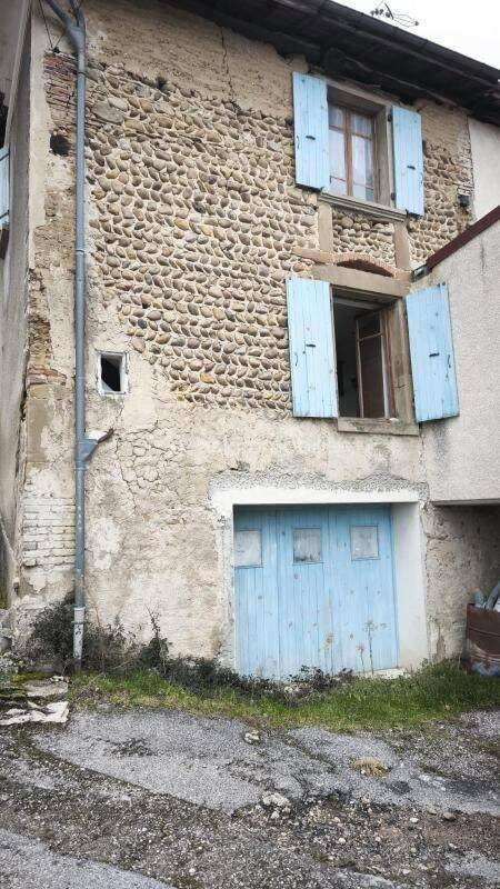 Maison 3 pièces 65 m² · à Valherbasse · 65 m² · 75 000 €