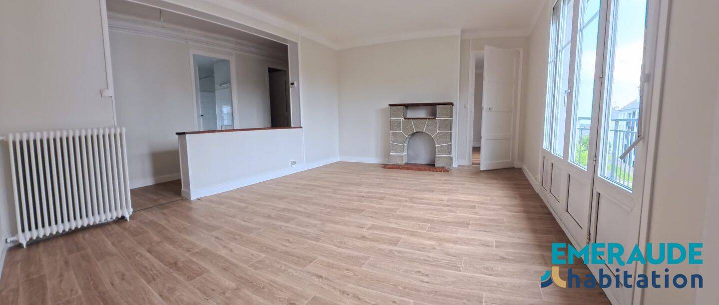 Appartement 4 pièces 84 m² · à Saint-Malo · 83,8 m² · 182 000 €