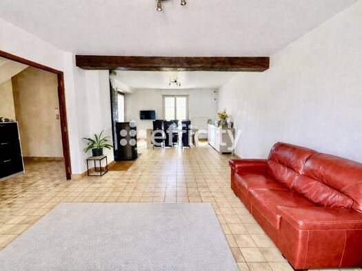 Maison à vendre 244 500 € 8 pièces 6 chambres 140 m² 1 000 m² de terrain Chancé 35680