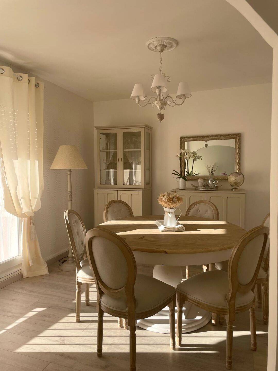 Appartement 4 pièces 90 m² · à Amiens · 89,6 m² · 1 265 €