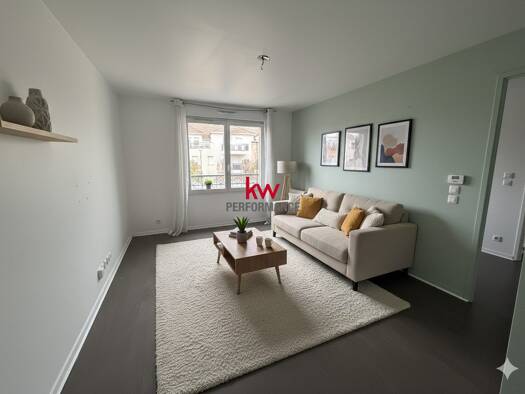 Appartement à vendre - Première occupation 144 000 € 2 pièces 1 chambre 39,6 m² Étage 1/3 Vieux Persan Persan 95340