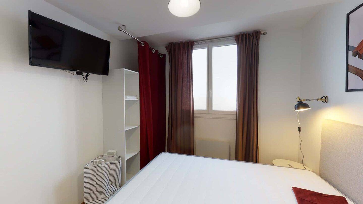 Chambre 1 - DUGUAY TROUIN G - Colocation — 2