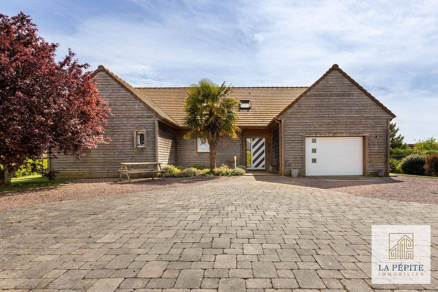 Maison 7 pièces 250 m² · à Doingt · 250 m² · 375 000 €
