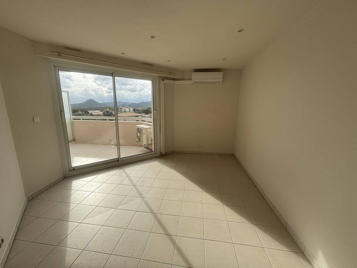 Appartement 4 pièces 145 m² · à Porto-Vecchio · 145 m² · 490 000 €