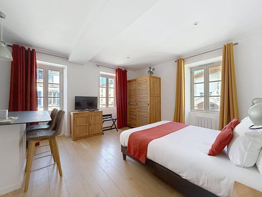 Appartement 8 pièces 190 m² · à La Rochelle · 190 m² · 1 207 500 €