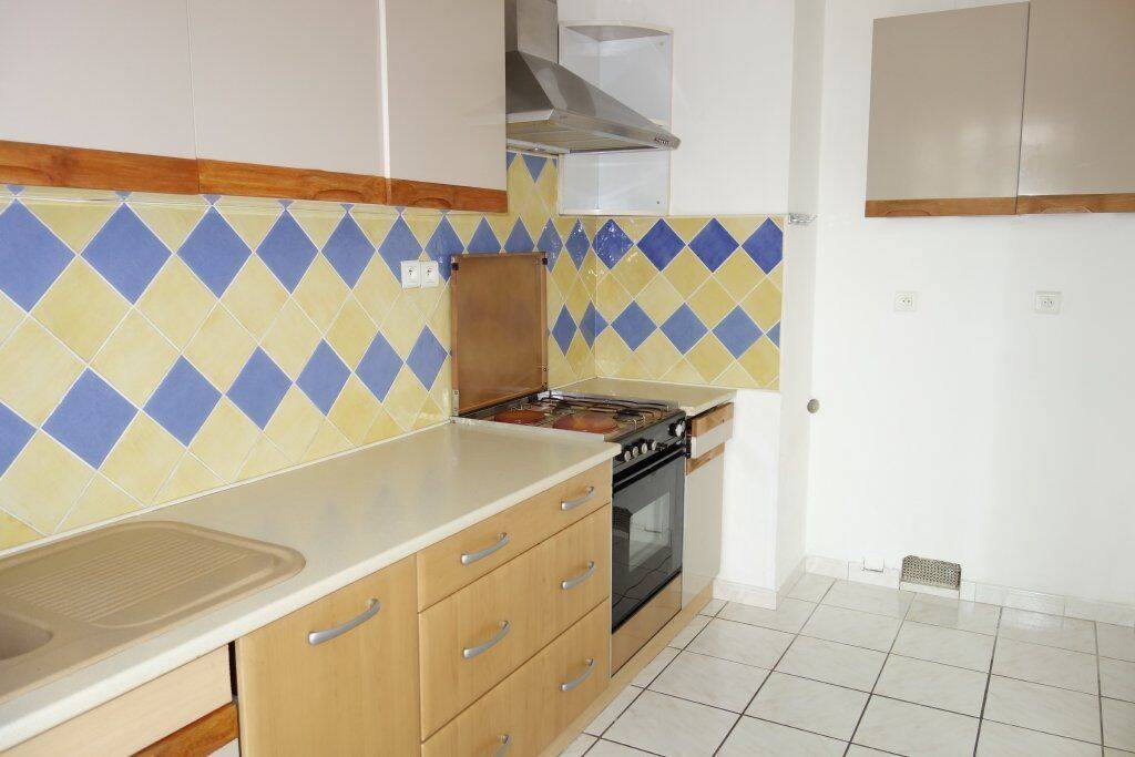 Appartement 2 pièces 48 m² · à Bagnols-sur-Cèze · 48 m² · 515 €