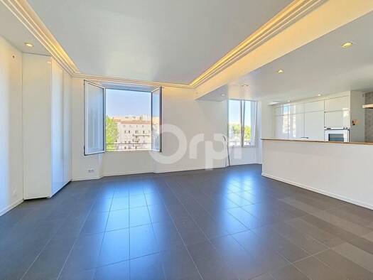Appartement à vendre 360 000 € 3 pièces 2 chambres 71,9 m² Étage 2/5 La Colle Antibes 06160