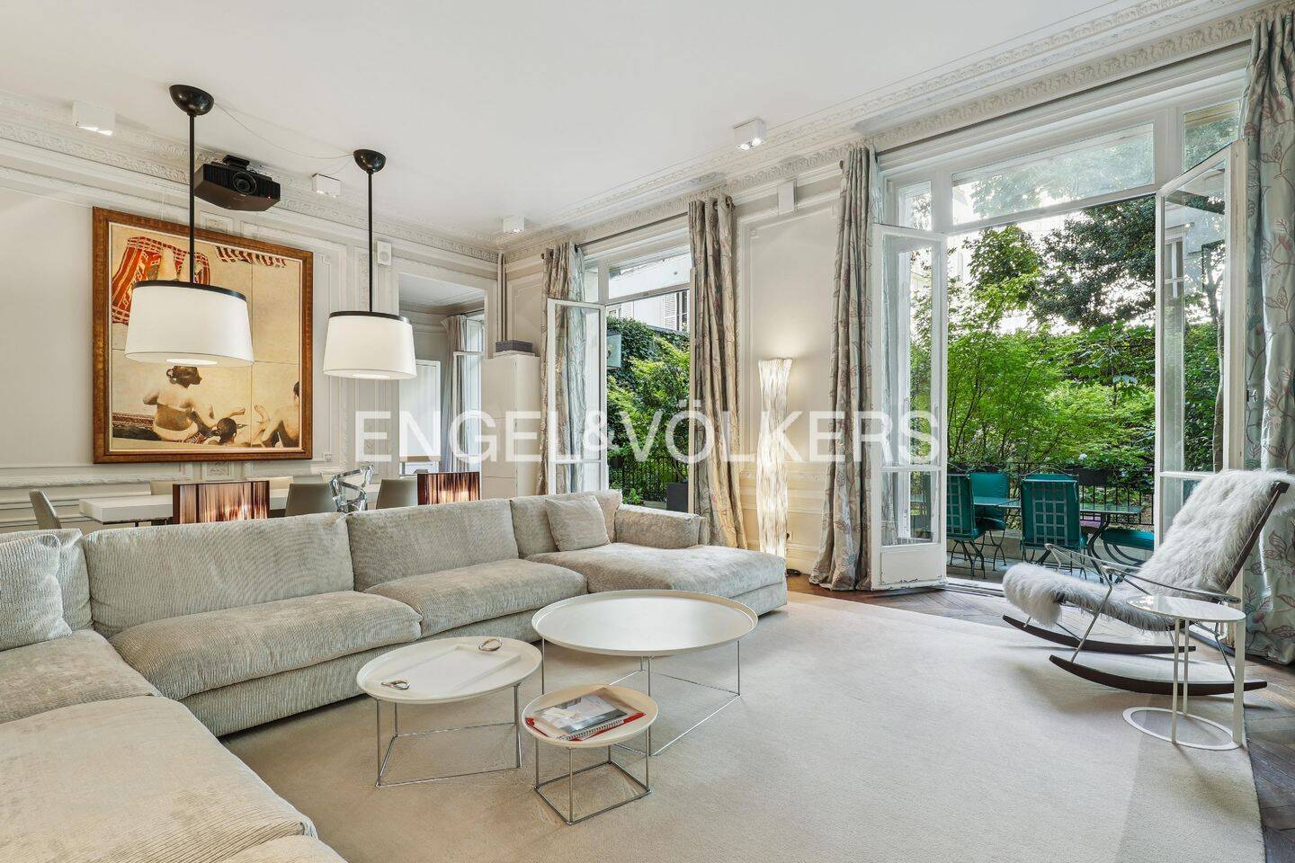Appartement 6 pièces 315 m² · à Paris 8ème Arrondissement · 315 m² · 4 400 000 €