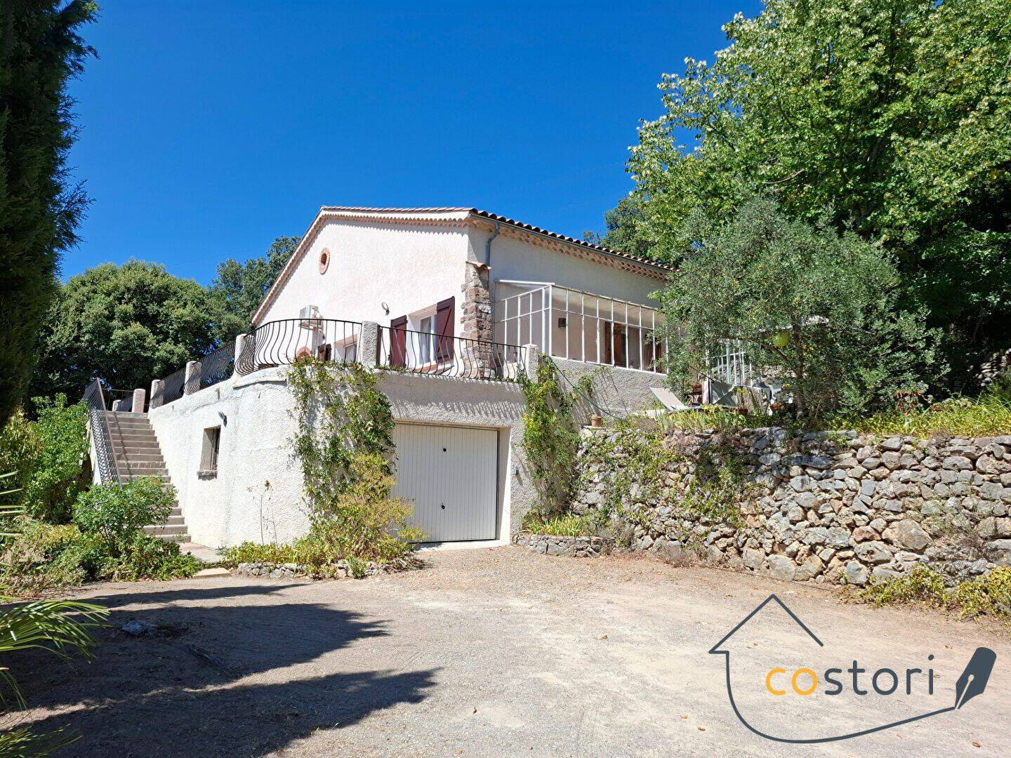 Maison 6 pièces 154 m² · à Trans-en-Provence · 154 m² · 440 000 €