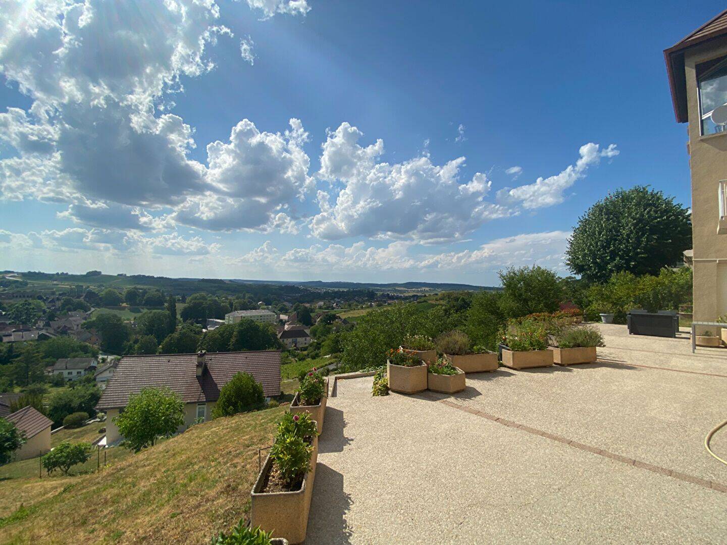 Maison 8 pièces 219 m² · à Arbois · 219 m² · 525 000 €