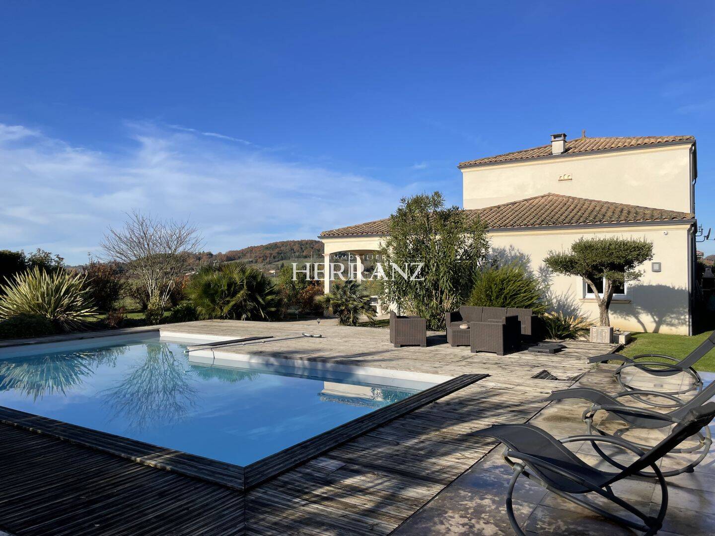 Maison 6 pièces 190 m² · à Saint-Magne-de-Castillon · 190 m² · 345 000 €