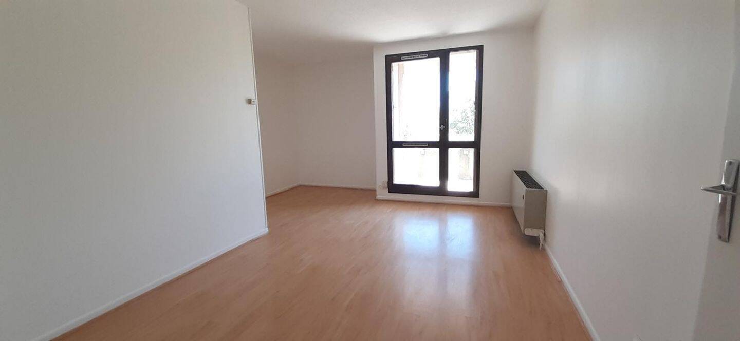 Appartement 1 pièce 26 m² · à Échirolles · 26 m² · 419 €/mois