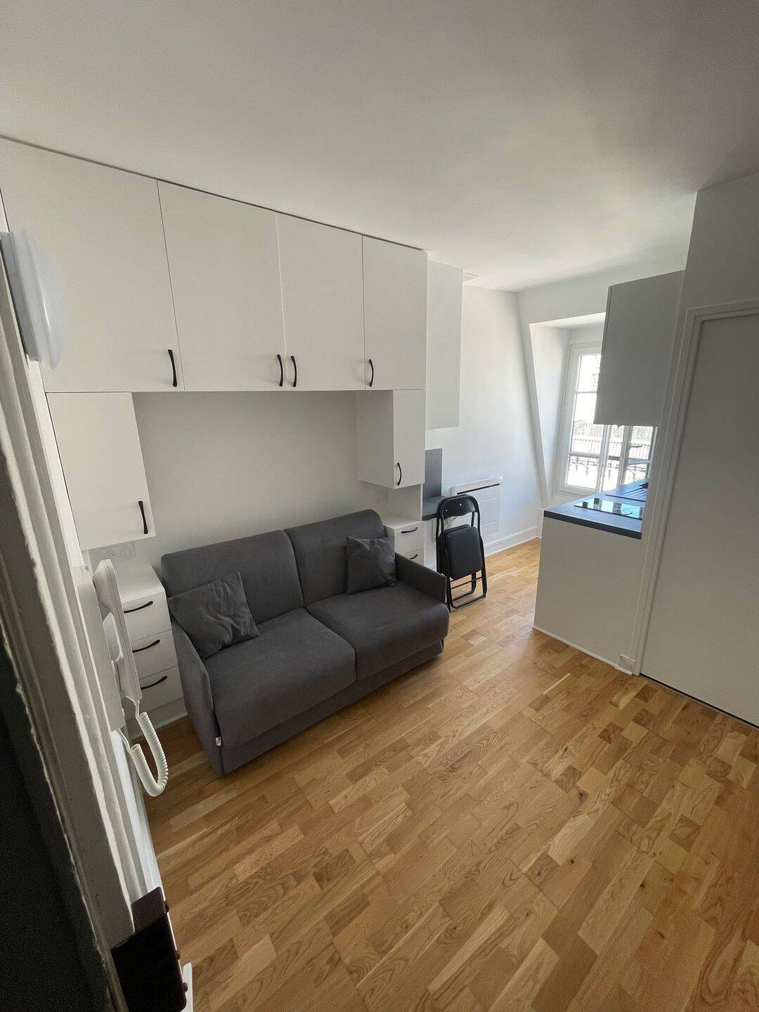 Appartement 1 pièce 12 m² · à Paris 16ème Arrondissement · 12 m² · 950 €