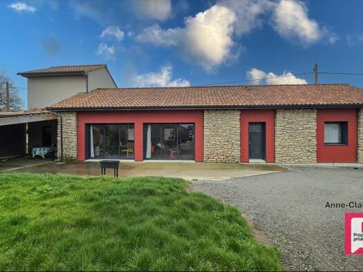 Maison à vendre 388 000 € 5 pièces 4 chambres 154 m² 665 m² de terrain Saint-Père-en-Retz 44320